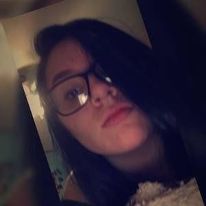 Meet your Posher, Ava